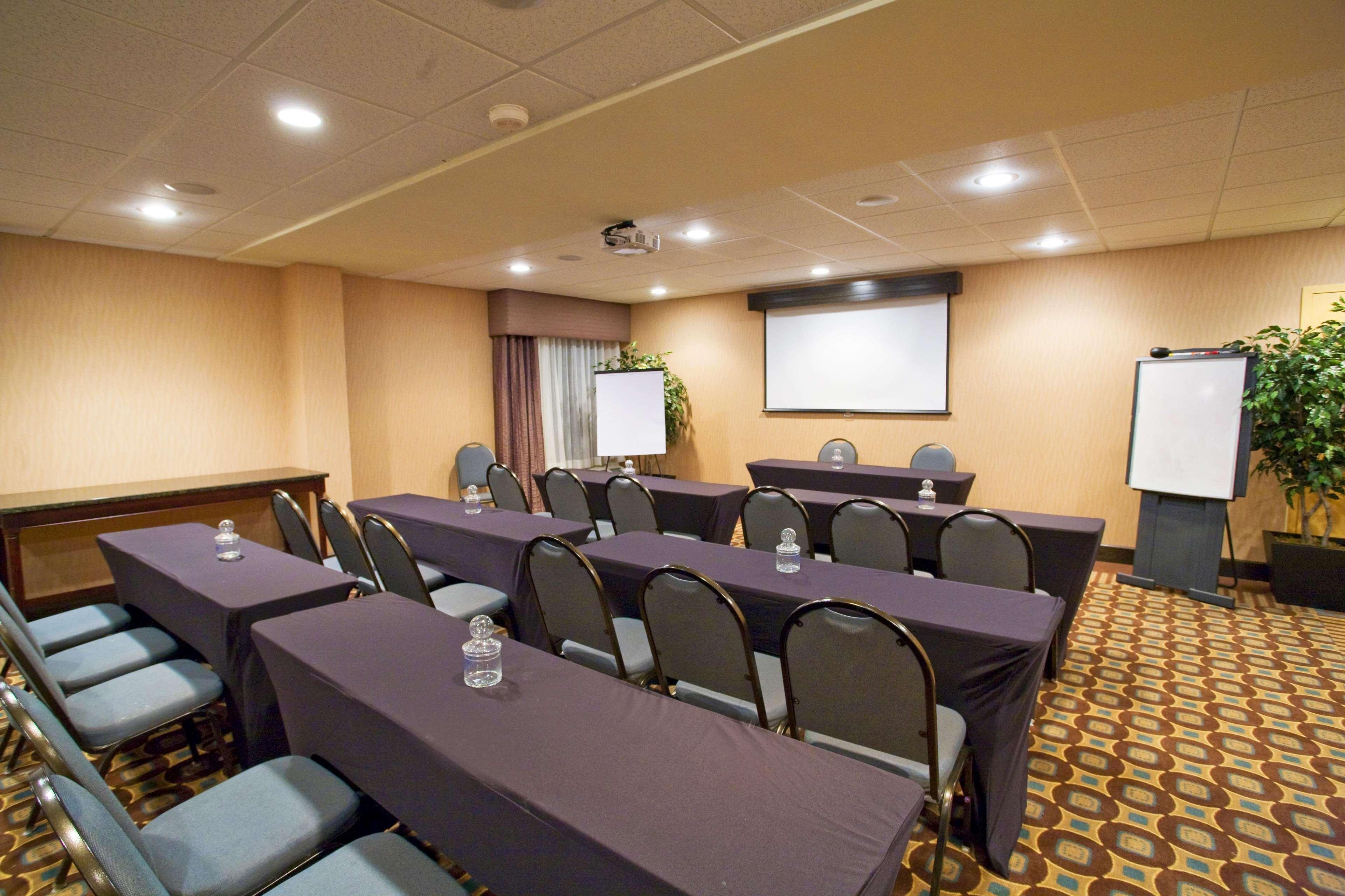 Hampton Inn Atlanta-Newnan Bagian luar foto