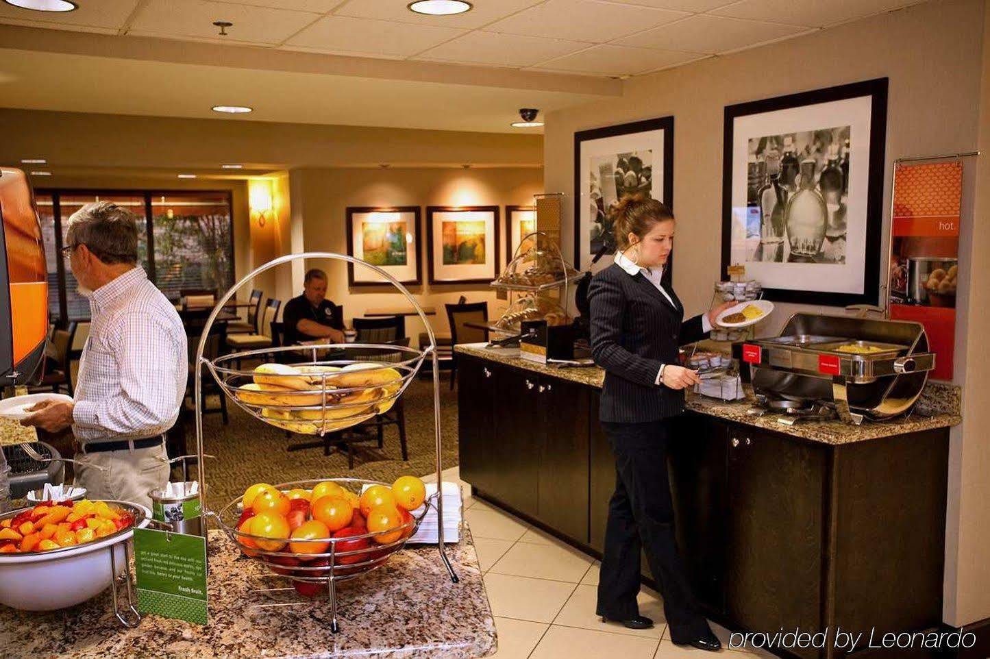 Hampton Inn Atlanta-Newnan Bagian luar foto